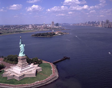 ���R�̏��_�i�A�����J�j